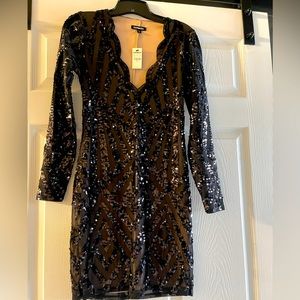 Black sequins, low, V-neck, elegant party dress